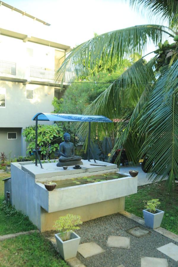 Sri villa Rest Hikkaduwa Esterno foto