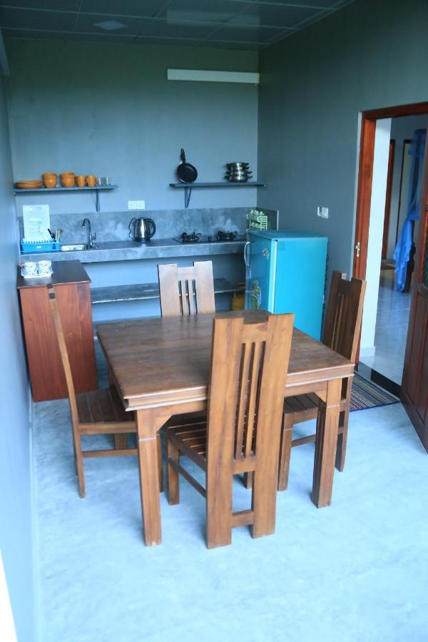 Sri villa Rest Hikkaduwa Esterno foto