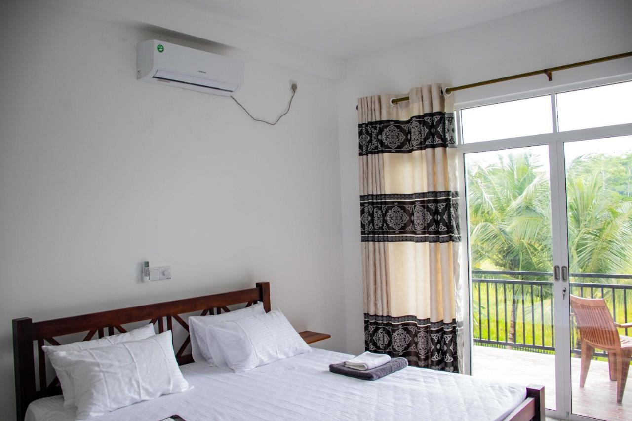 Sri villa Rest Hikkaduwa Esterno foto
